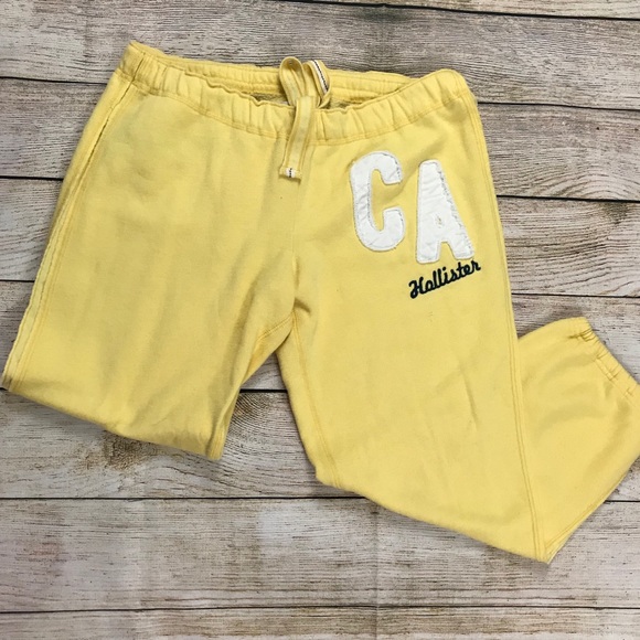 Hollister Pants - Medium Hollister Laguna Beach cinched sweatpants